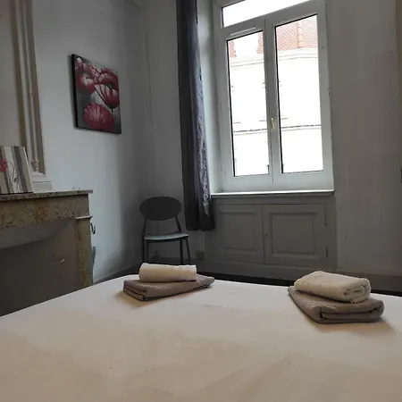 Le First République, Gare Centre Apartamento
